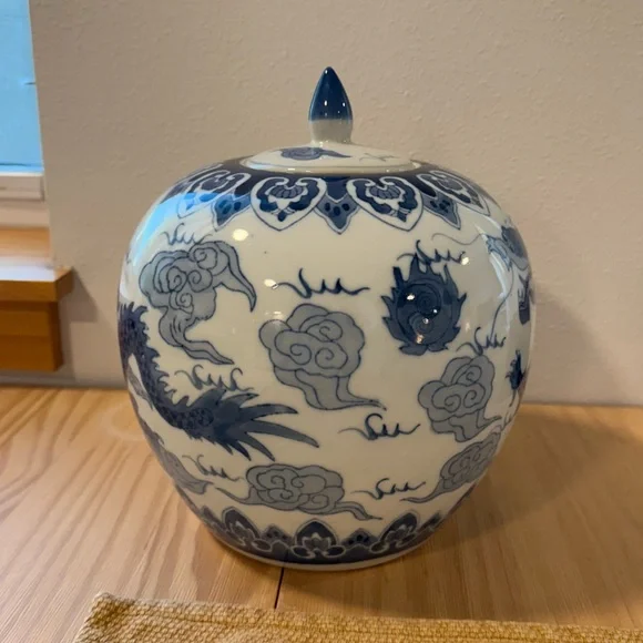 Vintage Chinese Ginger Jar - Picture 1 of 5